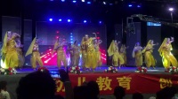 侯集镇东门村梅梅舞蹈队表演 天竺少女演出视频16人队形
