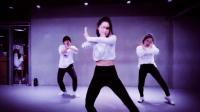 韩国美女训练室《思密达》广场舞舞蹈视频