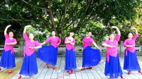 谢春燕广场舞《家乡的红枣树》中老年现代形体舞，优雅美丽
