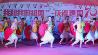 广场舞变队形扇子舞《中国梦》太新颖好看，观众都爱看