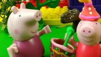 少儿益智亲子玩具：小红帽的奶奶生病了，小红帽去送蛋糕，被一只大恐龙跟踪，奶奶也被吃掉了！