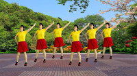 网红弹跳32步广场舞《我的爱要你知道》动感旋律，越跳越带劲