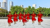 广场舞锅庄舞《福音》动作大方流畅喜欢的姐妹们快来跟我一起跳吧！
