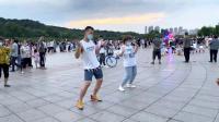 广场舞《热辣辣》简单动感32步，适合不同年龄段学跳