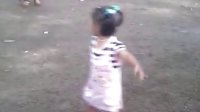 看看五岁小孩跳的广场舞真卖萌
