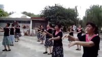 滕州三角花园舞蹈活动点：广场舞：荷塘月色