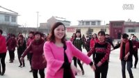 大吕村村民共健身同欢乐广场舞黄梅戏对花