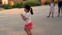 安家村民乐园，5岁女孩跳广场舞！嗨爆全场。