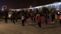 奥林匹克公园广场舞 凤凰传奇《我们的歌谣》
