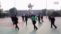 桂村舞蹈队奉献中老年广场舞（迷茫的爱）