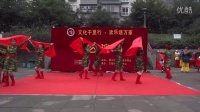 綦江沱湾社区15年广场舞串饶五星红旗迊风飘扬
