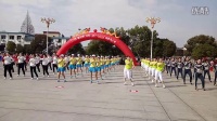 德兴铜矿女职工庆“三八”广场舞展示