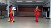 首都机场方芳广场舞原创《原香草》编舞方老师！