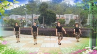 星美广场舞 女兵走在大街上 20150518