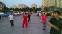 学跳重庆叶子广场舞（故乡的牧羊人）。
