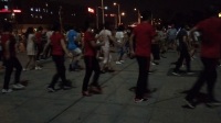 温州永嘉礁下广场舞红衣舞队夜间自由舞蹈马上有人爱，