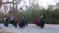 紫竹院相约紫竹广场舞---北京的金山上
