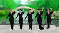 五凤广场舞一首《小河淌水》舞步简单，好听又好看一学就会