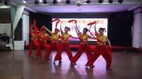 荷韵艺术团在益掌通杯广场舞大赛中参赛舞蹈《西部放歌》