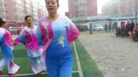 振安区2018广场舞大赛之金矿金莉健身舞蹈队广场舞《珊瑚颂》片段