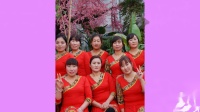 武山洛门新龙欢乐舞蹈队演出《溜溜的姑娘像朵花》摄像:李太平