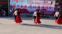 “庆祝建党98周年”金矿金莉广场舞联谊会金矿办事处板石村健身队表演的舞蹈《纸月亮》片段。