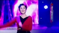 张艺潇挑战广场舞《最炫民族风》舞蹈动作，瞬间与大妈融为一体