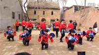 河南滑县半坡店乡严庄红衣腰鼓队-广场舞-跳到北京