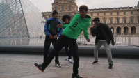 【法国Hiphop大神Les Twins】卢浮宫广场Freestyle舞蹈