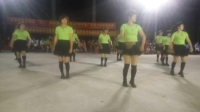 吴川市北乡飞燕健身队参加泗岸妇女之家隆重纪念三八妇女节《女人没有错》