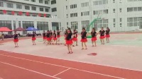 水兵舞《甜蜜爱情》变队形
        耿庄镇凤凰梦舞蹈队
2018年6月13日鞍山百家安广场舞