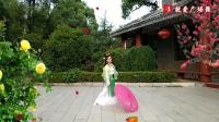 超赞的中国唯美古典伞舞《又见雨夜花》叶星月广场舞