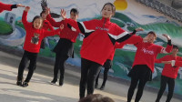 广场舞《拜新年》瑜伽老师编舞，一招一式都是教科书式的动作