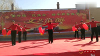 甘肃民勤大妈广场舞《新年到》喜庆欢快，火红的舞蹈跳起来！