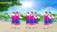 农村姐妹广场舞：格桑拉 舞姿优美，大气好看，好看好学