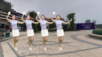 一首简单易学的《站在草原望北京》广场舞版本，舞姿养眼好看