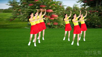 筷子兄弟一曲《小苹果》广场舞，老少都喜欢，一跳就停不下来
