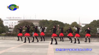 广场舞《美丽中国年》欢快喜庆，老师们用背影跳出了，对祖国的热爱