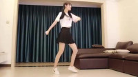 美女舞蹈：网络在播的闽南语歌曲 让人快乐加倍的广场舞，可以试试看哦