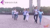 这是真实的俄罗斯广场舞！没想到战斗民族还挺“文艺”，男女搭档跳舞也太好看了吧