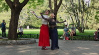 紫竹院广场舞《天边》舞步专业，轻盈好看，魅力朵朵舞蹈队