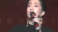 梅艳芳深情献唱《再回首》，原来粤语版本这么好听！