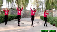 广场舞《中国红》中国大妈太厉害，跳出正能量，还锻炼身体