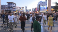 日本纪录片：中国年轻人也爱跳广场舞，居然跳的还挺带感的！