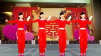 气质美女广场舞：《姑娘嫁给我吧》喜庆的秧歌舞风格，别具一格
