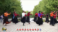 玲珑广场舞《火红的萨日朗》，优秀的团队，优美的舞蹈！