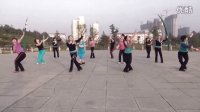 孟津群艺广场舞学跳张惠萍老师的舞《最美的歌唱给妈妈》