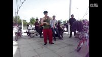 富阳superyoung街舞 杨苗和舞艺，广场瞎玩玩的