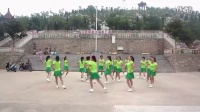 三堡镇快乐广场舞 排练队形 跳到北京