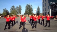 龚彩玉广场舞天上的西藏